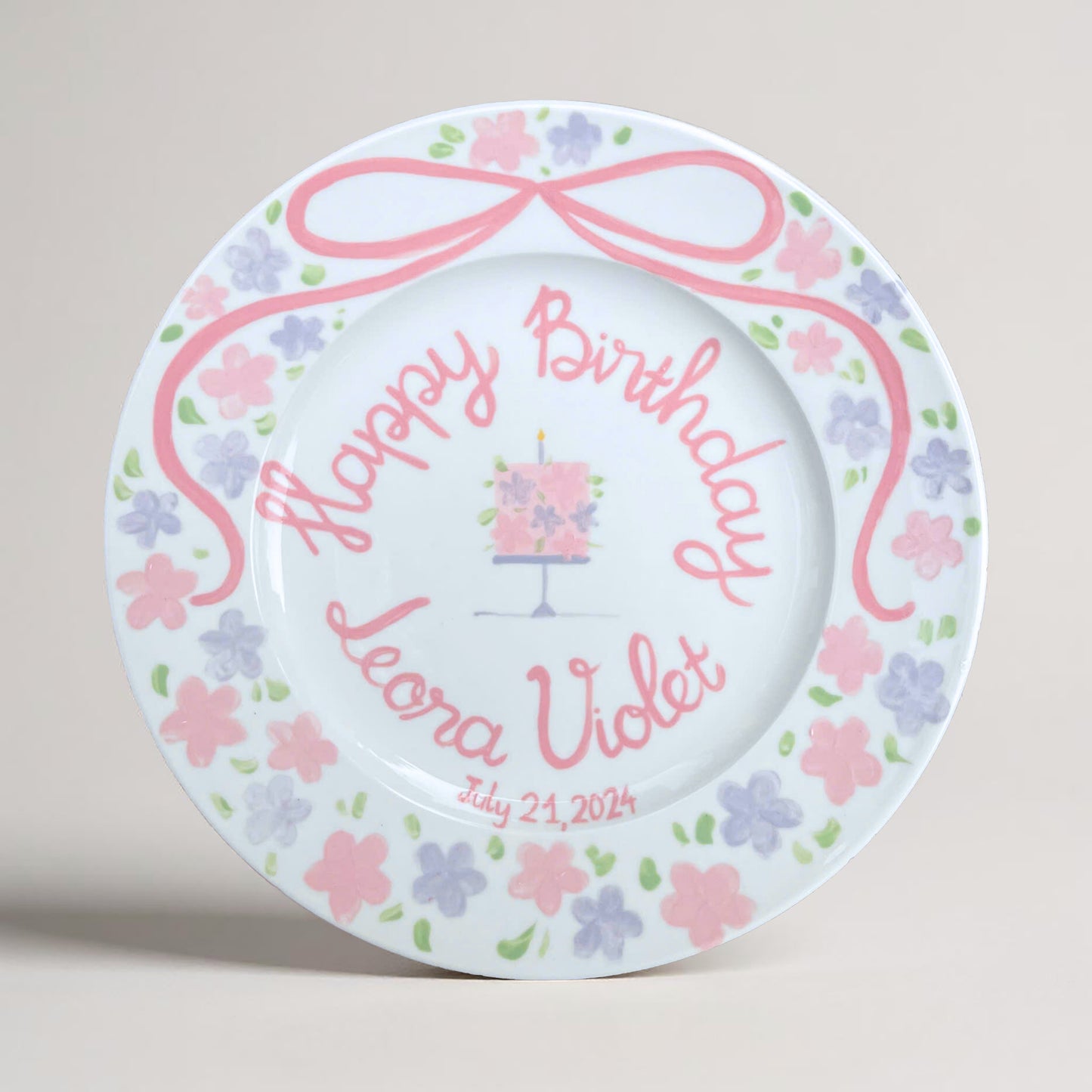 Personalized Birthday Plate for Baby Girl – Hand Painted Floral Ceramic Plate with Cake and Name – Custom Keepsake for 1st Birthday | P020