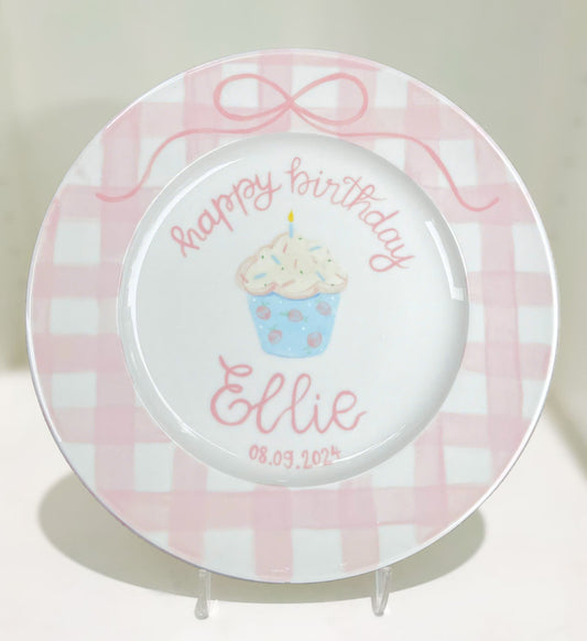 Personalized Birthday Plate for Baby Girl – Pink Gingham Ceramic Plate with Cupcake, Bow and Name – Custom Keepsake for 1st Birthday | P016