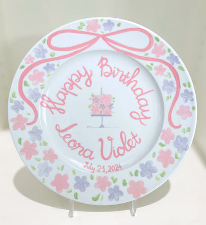 Personalized Birthday Plate for Baby Girl – Hand Painted Floral Ceramic Plate with Cake and Name – Custom Keepsake for 1st Birthday | P020